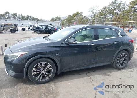 2017 Infiniti Qx30 Premium z USA, uszkodzony, nr VIN SJKCH5CR8HA020139